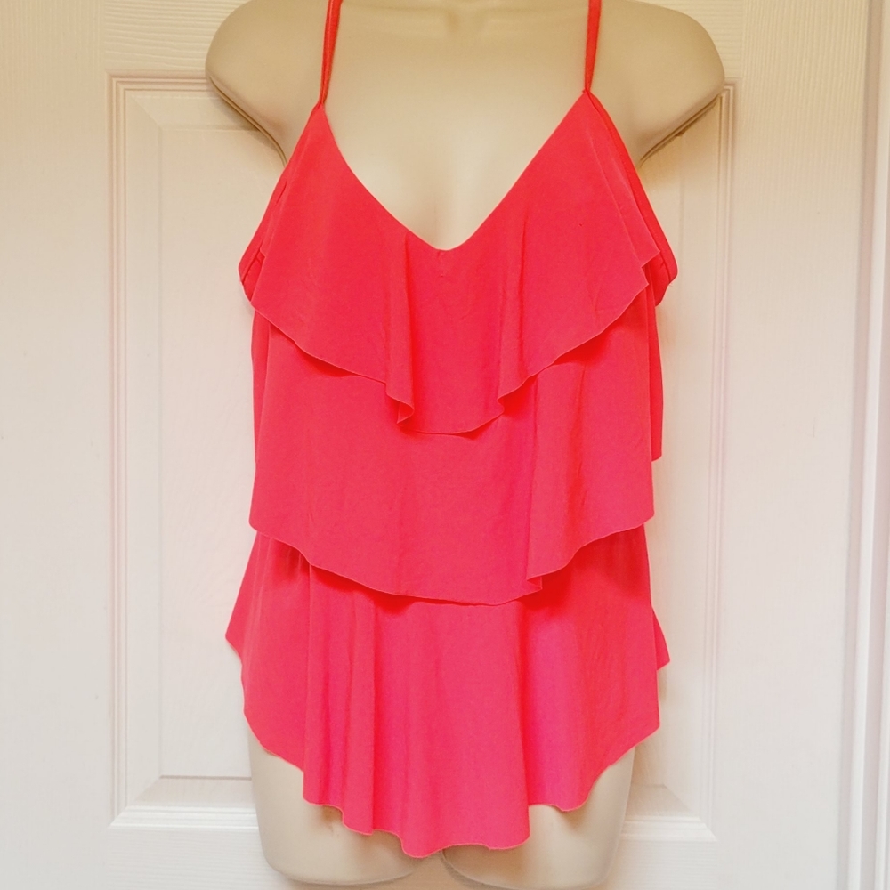 Swim tank